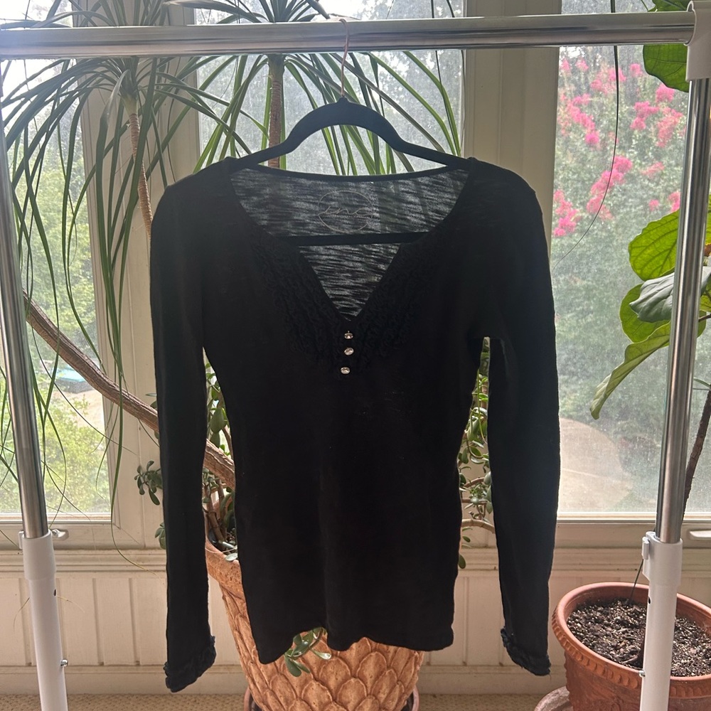 International Concept, Size Small